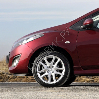 Крыло переднее левое в цвет кузова Mazda 2 DE (2011-) рестайлинг