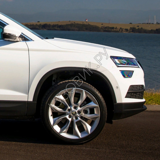 Крыло переднее правое в цвет кузова Skoda Karoq (2017-) Крыло переднее правое в цвет кузова Skoda Karoq (2017-)